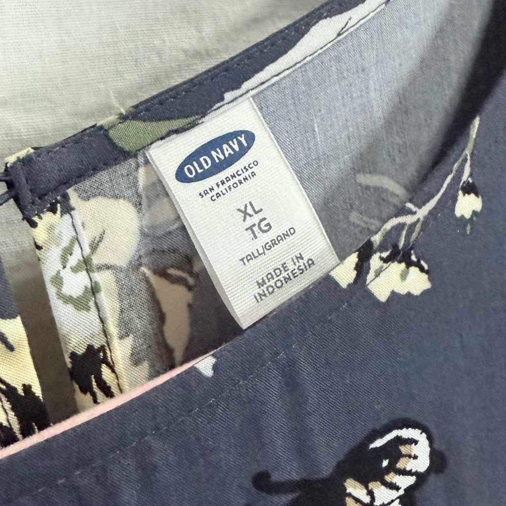 NWT Old Navy XL Tall Grey Floral Shift Dress Long Sleeve Ruffle Cuff Rayon - Picture 2 of 10